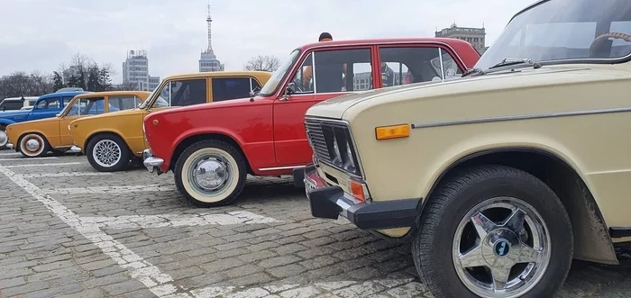 Retro car parade in Kharkov - Auto, Kharkov, Car, Exhibition, Retro, Parade, Longpost