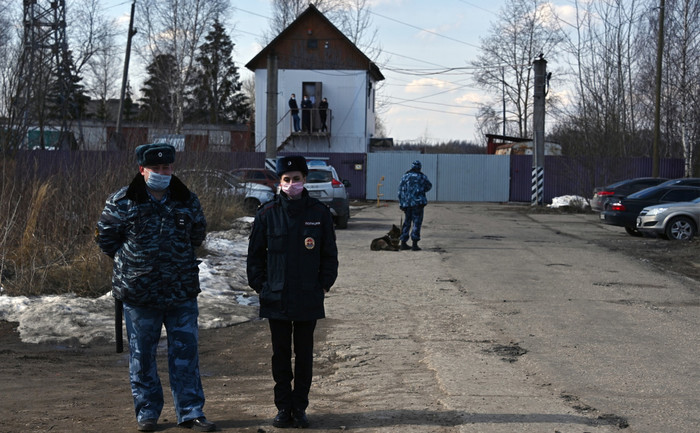 Благотворители попросили оказать медпомощь Навальному