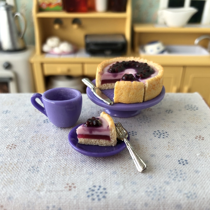 Мишка с клубникой картинки. 1619108696187721072. Мишка с клубникой картинки фото. Мишка с клубникой картинки-1619108696187721072. картинка Мишка с клубникой картинки. картинка 1619108696187721072. Что делать в 4 утра? Реализовывать чудеса природы))Такие как клубника в форме мишки..но по-своему. Пока что заготовочная мордочка для чего-нибудь интересного