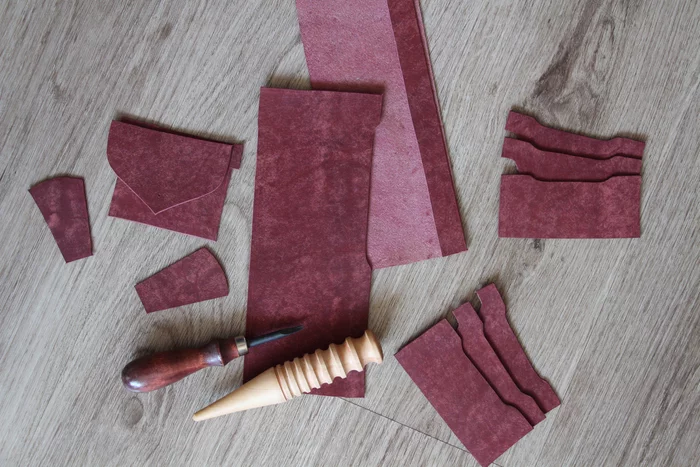 Creating a bifold is an aesthetic pleasure ^___^ - My, Leather craft, Natural leather, Leather products, Needlework with process, Creation, Favourite buisness, Hobby, Longpost