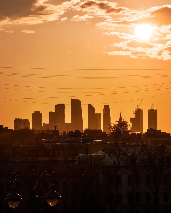 Закат - Моё, Закат, Москва, Москва-Сити, Солнце, Крыша, Фотография