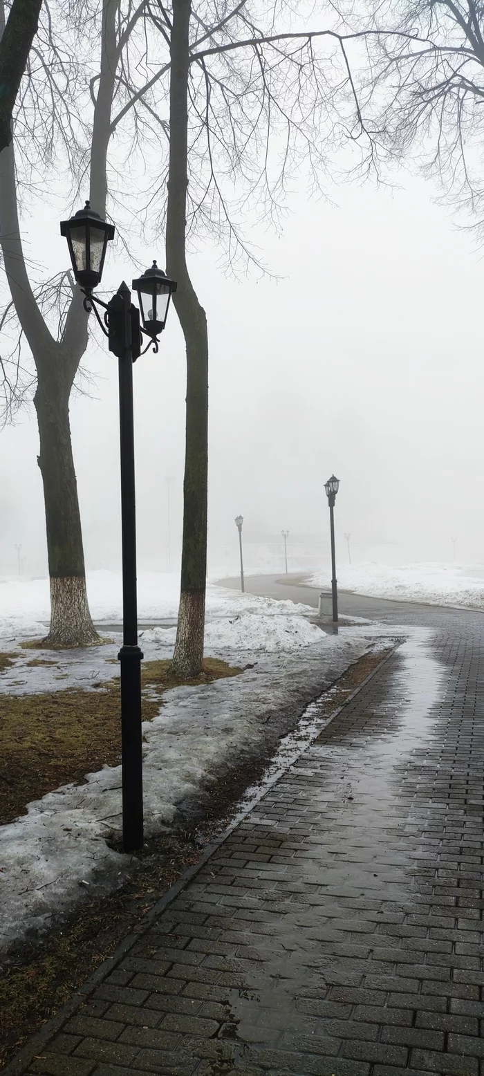 Vladimir, foggy March - My, Новичок, Photo on sneaker, Longpost