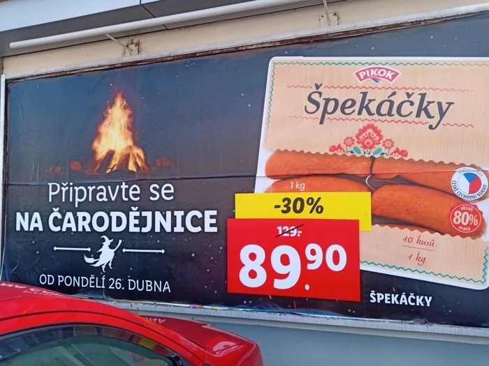 Advertising in the topic - Czech, Witches, Advertising, Burns