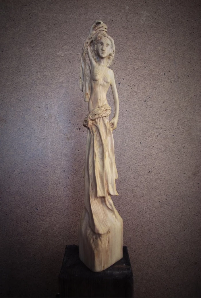 Virgin wood sculpture - My, Statuette, Wood carving, Tree, Thread, Wood, Wood sculpture, Longpost