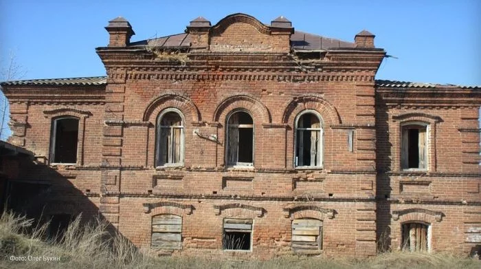 The building of the ancient Zemstvo school is being sold for bricks - news, Local history, Heritage, Architecture, Story, The culture, Capitalism, Sale, Yekaterinburg