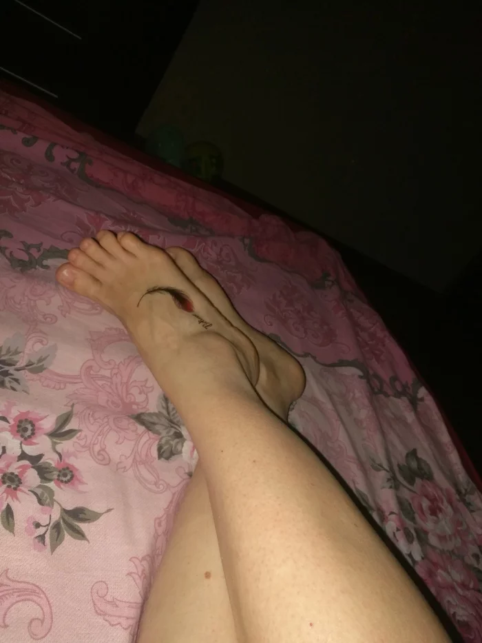 Just a leg - My, Tattoo, Foot fetish, Legs, Wife