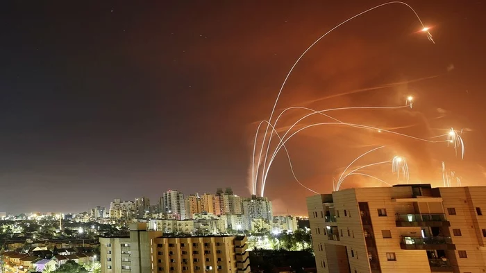 First of all it's beautiful - Israel, Iron Dome, Palestine, The photo