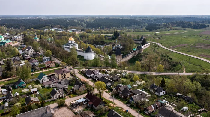 Красивые деревни и городки. Печоры - Моё, Путешествия, Путешествие по России, Красота, Фотография, Деревня, Длиннопост, Псков, Церковь, Монастырь