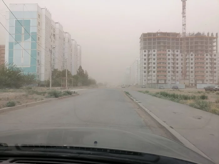 Dust storm in Astrakhan - My, Astrakhan, Wind, Storm, , Longpost, Dust storm