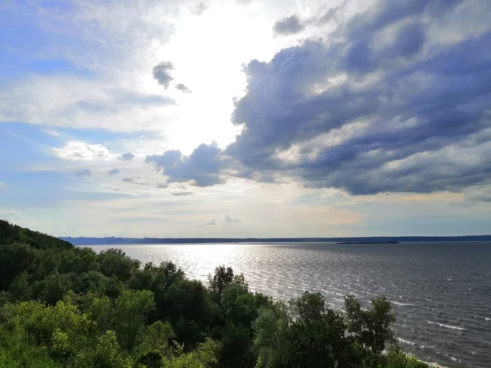 Volga. - My, Clouds, Volga river, Mobile photography, beauty of nature