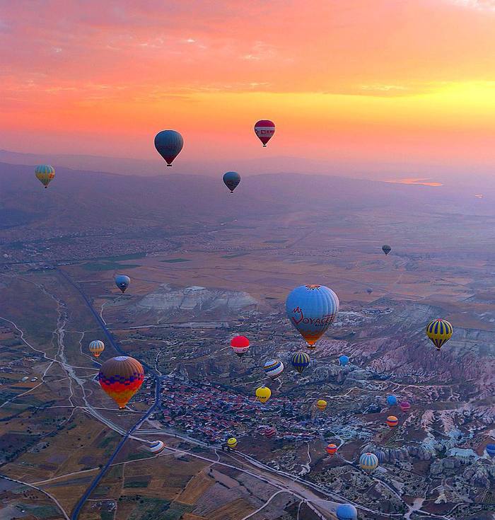 Flight in a hot air balloon. Cappadocia, Turkey - Turkey, Cappadocia, Balloon, Flight, The photo, Sunset