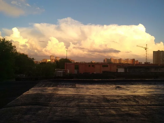 Garage romance - My, Photo on sneaker, Sunset, Novosibirsk