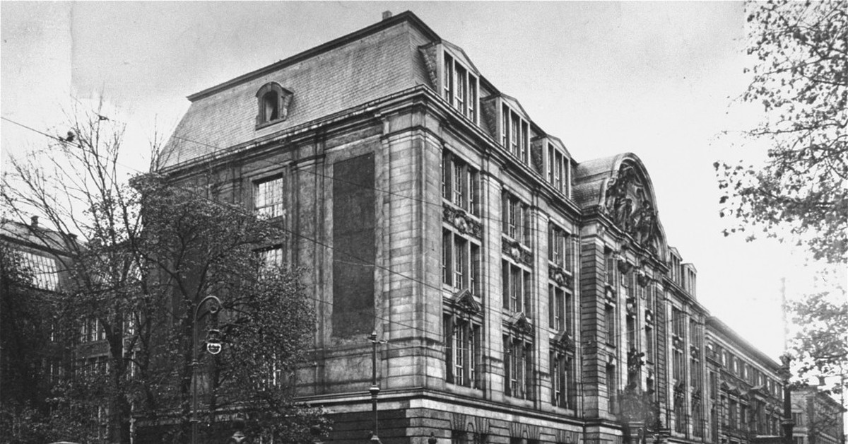 Здание гестапо. Штаб рсха в берлине. Здание рсха в берлине. Здание гестапо в берлине. Здание гестапо в берлине на улице принца альбрехта 1933.