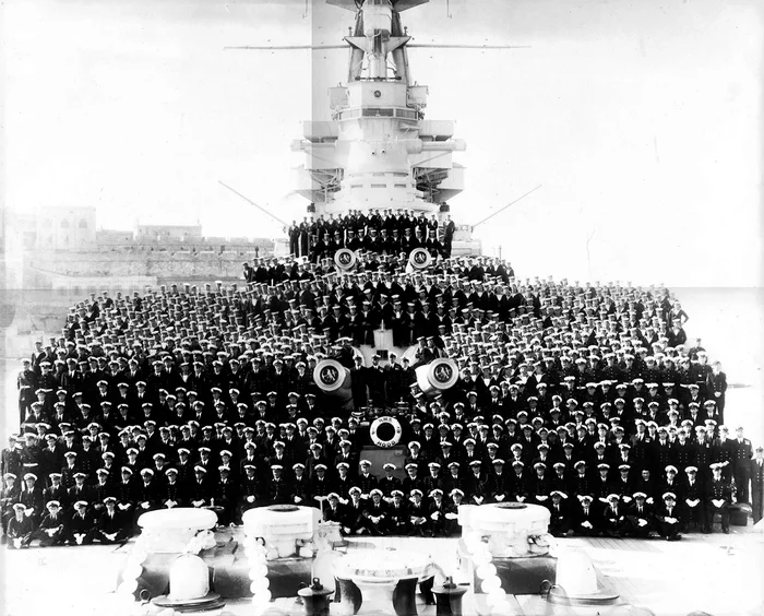 Paid for naval dominance. Combat career of the Mighty Hood - Navy, Story, Germany, Great Britain, The Second World War, Longpost
