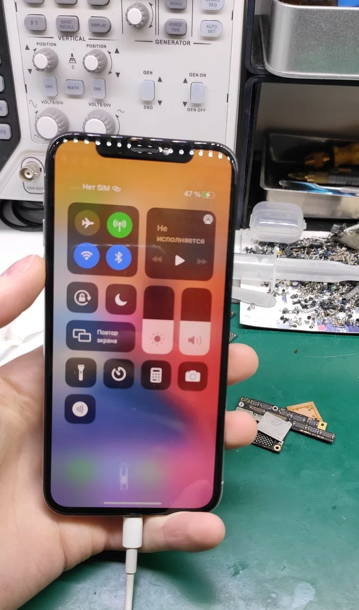 How to screw in a 10k screw. - My, Moscow, iPhone X, Apple, With your own hands, Soldering, Repair of equipment, Rebolling, Instructions, Longpost