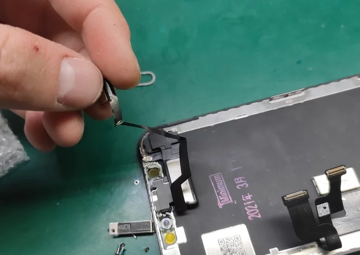 How to screw in a 10k screw. - My, Moscow, iPhone X, Apple, With your own hands, Soldering, Repair of equipment, Rebolling, Instructions, Longpost