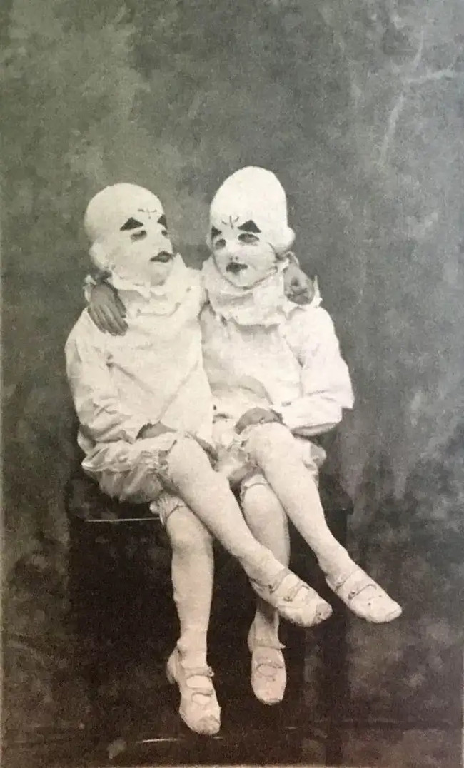 Coulrophobia or clowns in old pictures - 2 - Clown, Scarecrow, Old photo, Longpost, Phobia