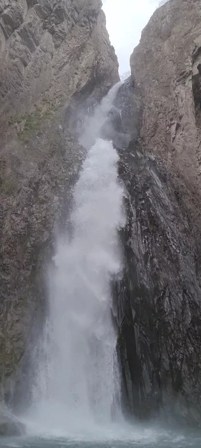 Водопад Къаракъаясуу. Балкария - Моё, Водопад, Балкария, Длиннопост, Фотография