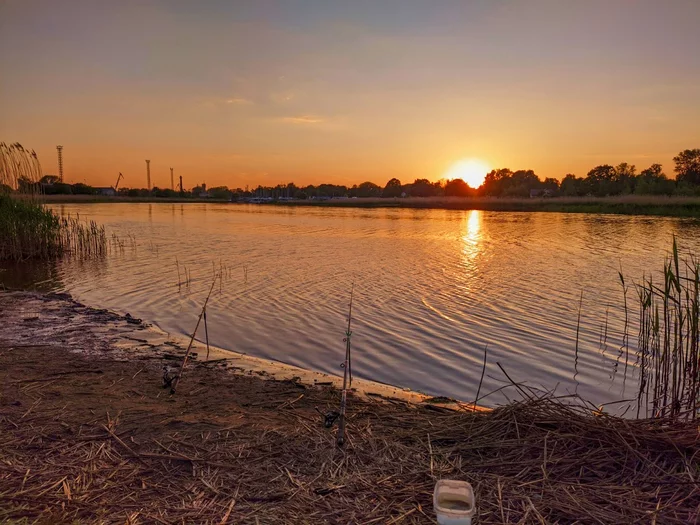 Best end of the day - My, Sunset, Nature, beauty of nature, River, Mobile photography, Fishing