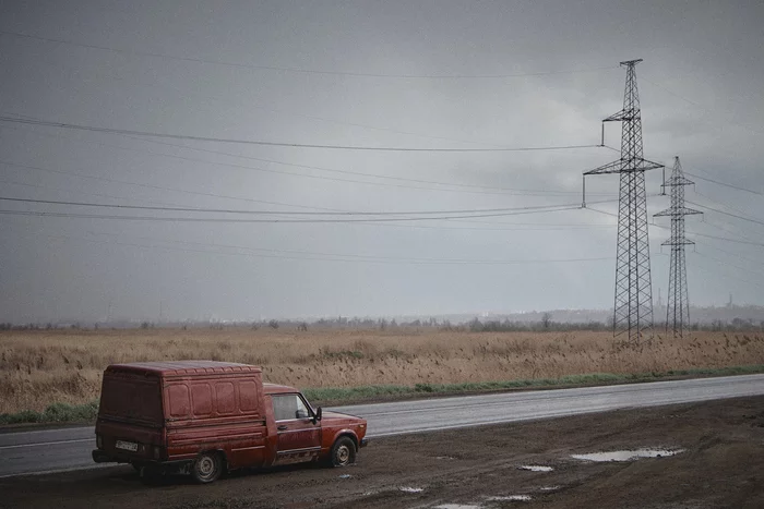 Forlorn - My, Auto, Power lines, Mainly cloudy, Weather, Road, The photo