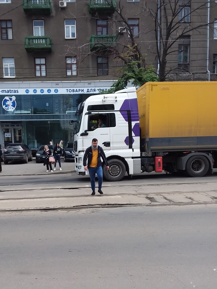 Когда жизнь ничему не учит...