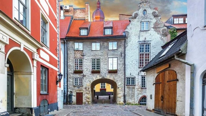     :   2  , ,  , , , Travelblog, 