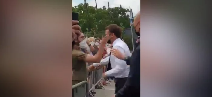 Macron apologizes to migrant who slapped him - My, France, Emmanuel Macron, Migrants, Refugees, Humor, IA Panorama, Slap in the face