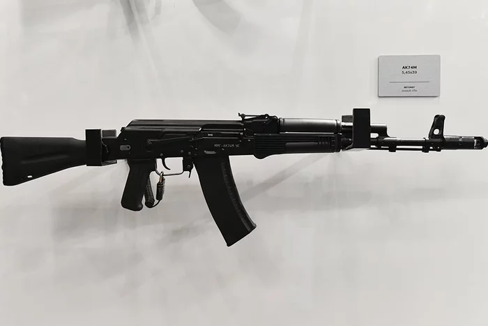 Test by the Apocalypse: US Special Forces sniper compared AK-74 and M4 - Weapon, Ak-74, М4, Kalashnikov assault rifle, Machine