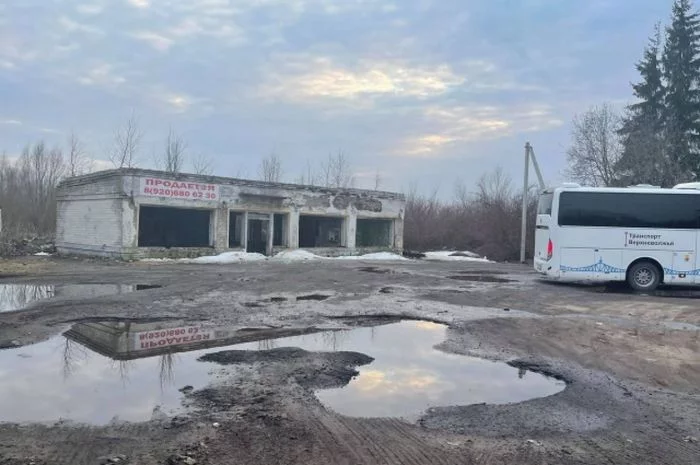 Hammer. What happens to bus stations in the districts of the Tver region - Tver region, Transport, Public transport, Stop, Bus stop, Longpost