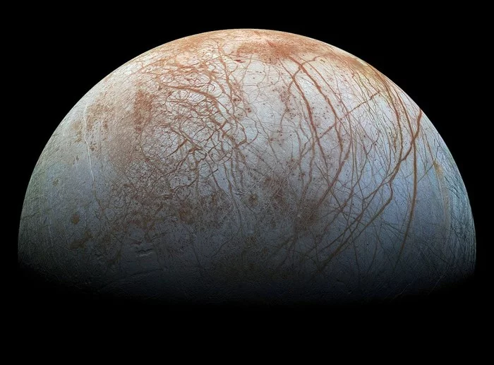 The Hubble telescope explored the atmosphere of Europa - Space, Europe, Atmosphere, Enceladus, Hubble telescope, Longpost