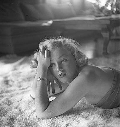 Marilyn Monroe in the photographs of John Florea (VI) The series Magnificent Marilyn 495 issue - Cycle, Gorgeous, Marilyn Monroe, Actors and actresses, Celebrities, Blonde, USA, 1953, , Black and white photo