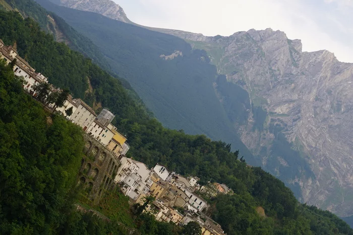 Unknown Italy - My, Italy, Travels, The mountains, Sea, Lake, Fortress, Story, Longpost