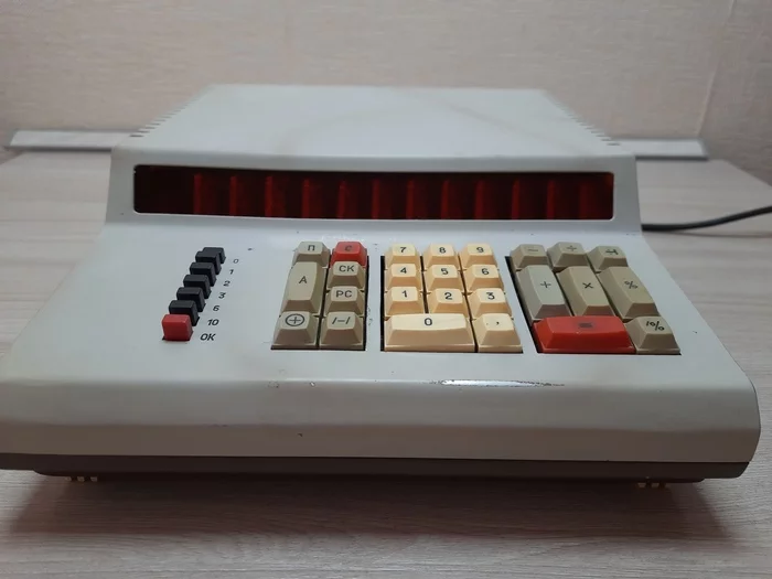 Iskra 111T. - My, Calculator, Retro, Лампа, Longpost, Made in USSR, Retrotechnics