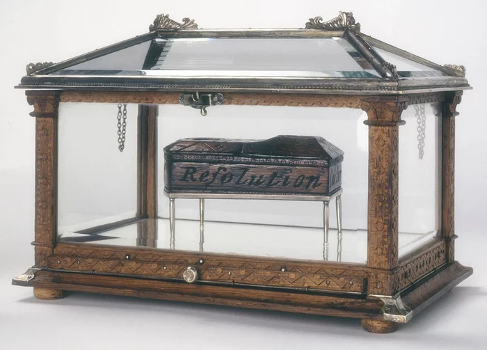 Гроб капитана Джеймса Кука История, Раритет, Гроб, Память, Длиннопост, Джеймс Кук Гроб капитана Джеймса Кука История, Раритет, Гроб, Память, Длиннопост, Джеймс Кук