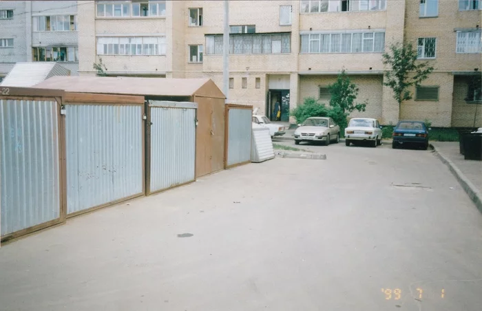 Interesting photos of the 90s (part 43) - 90th, Childhood of the 90s, Nostalgia, The photo, A selection, Celebrities, Epoch, Russia, , Zhanna Friske, Andrey Gubin, Irina Saltykova, Evgeny Osin, Alexander Tsekalo, Lolita Milyavskaya, Glue moment, Decl, Yuri Stoyanov, Town, Shura, Longpost