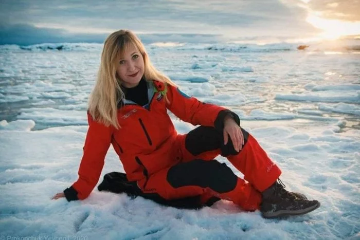A year in Antarctica: a Kharkiv woman spoke about wintering at a polar station during a pandemic - Antarctica, Polar Station, Vernadsky, Pandemic, Girls, Difficulties, Mountaineering, Winter, , Relaxation, Internet, Connection, Sunset, Story, dawn, Ukrainians, Polar explorers, Longpost