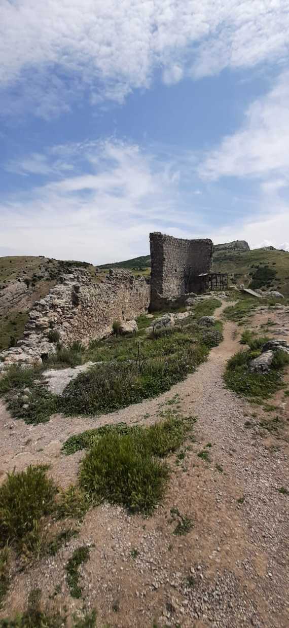 Balaclava. Ruins of Cembalo - My, Balaclava, Vacation, Ruin, Longpost