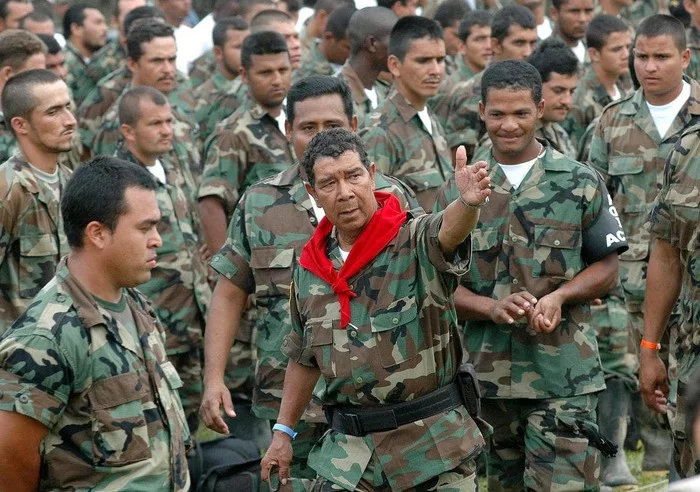 The head of the Colombian far right Ramon Isaza and his personal concentration camp - Colombia, Latin America, Politics, The crime, Court, Far right, Concentration camp