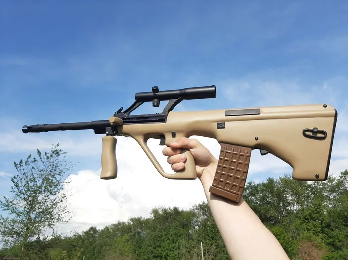 Steyr AUG A1: made a model of wood with his own hands - My, Weapon, Layout, With your own hands, Tree, Wood products, Needlework without process, Needlework with process, Needlework, , Models, Modeling, Video, Longpost, Video blog