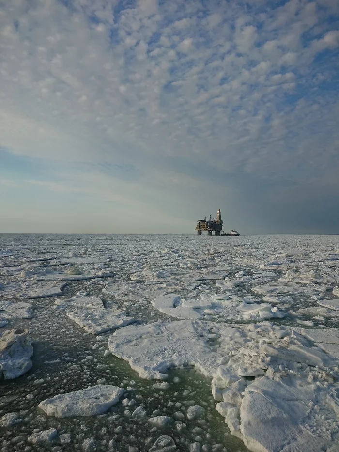 While everyone suffers from the heat... - My, Sea, Sakhalin, Summer