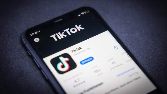 TikTok      