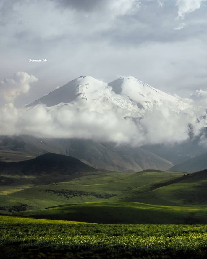 Эльбрус с Севера. Зольский район, Кабардино-Балкария