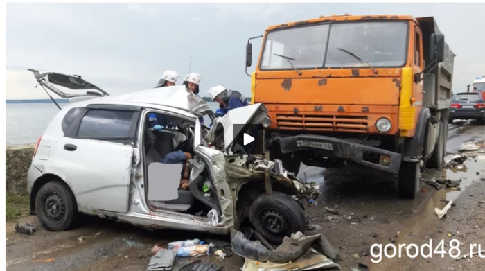 Idiot overtaking combo - Negative, Road accident, Bravery and stupidity, Overtaking, Ram, Death, Handheld, Lipetsk region, Video, Longpost