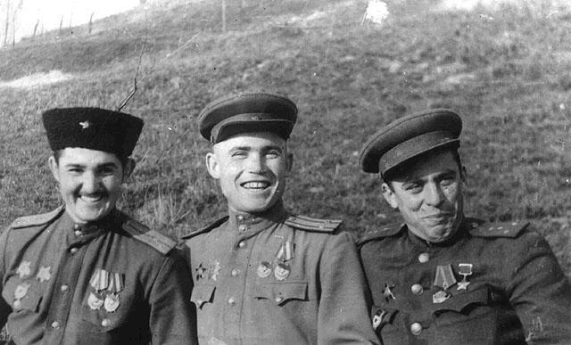 Что будет если позвонить на номер 1945 и нажать 4. Смотреть фото Что будет если позвонить на номер 1945 и нажать 4. Смотреть картинку Что будет если позвонить на номер 1945 и нажать 4. Картинка про Что будет если позвонить на номер 1945 и нажать 4. Фото Что будет если позвонить на номер 1945 и нажать 4