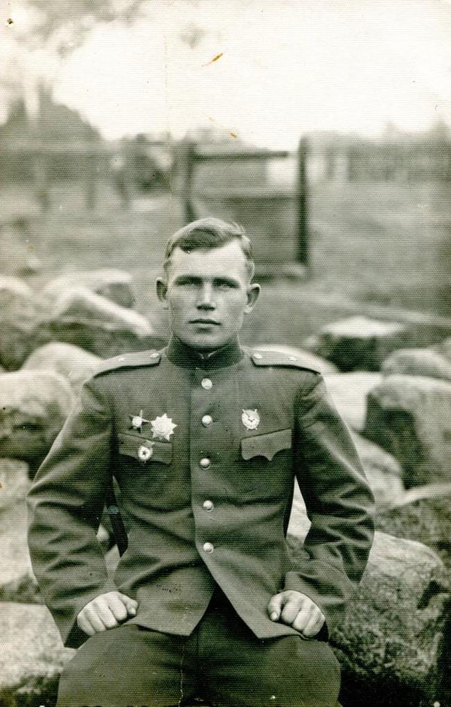 Что будет если позвонить на номер 1945 и нажать 4. Смотреть фото Что будет если позвонить на номер 1945 и нажать 4. Смотреть картинку Что будет если позвонить на номер 1945 и нажать 4. Картинка про Что будет если позвонить на номер 1945 и нажать 4. Фото Что будет если позвонить на номер 1945 и нажать 4