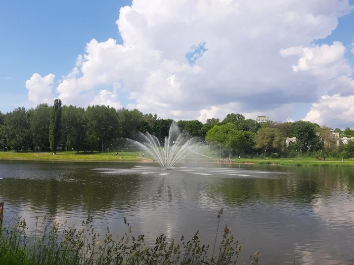 The most beautiful fountains - My, The photo, Lyublino, Pond, Fountain, Sunset, Video, beauty of nature, Longpost