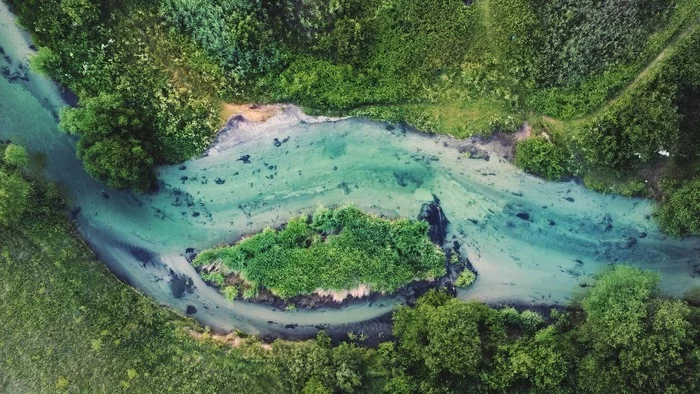 Unusual river in the Leningrad region - My, Drone, Quadcopter, Travels, Travel across Russia, Saint Petersburg, Leningrad region, Gatchina, River, , Nature, Summer, Interesting places, Maldives, Video, Longpost, Dji, DJI Mavic