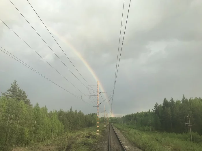 Let's go for a ride on the rainbow - My, Railway, Double Rainbow, Photo on sneaker, Driver