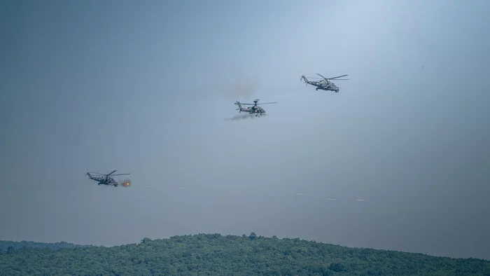 Lani with the Indians - Helicopter, Mi-24, Ah-64 Apache, Teachings, The photo, Longpost