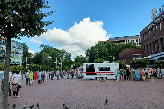 Queues for vaccines in Kalininrad - Vaccination, Satellite V, Kaliningrad, Vaccine